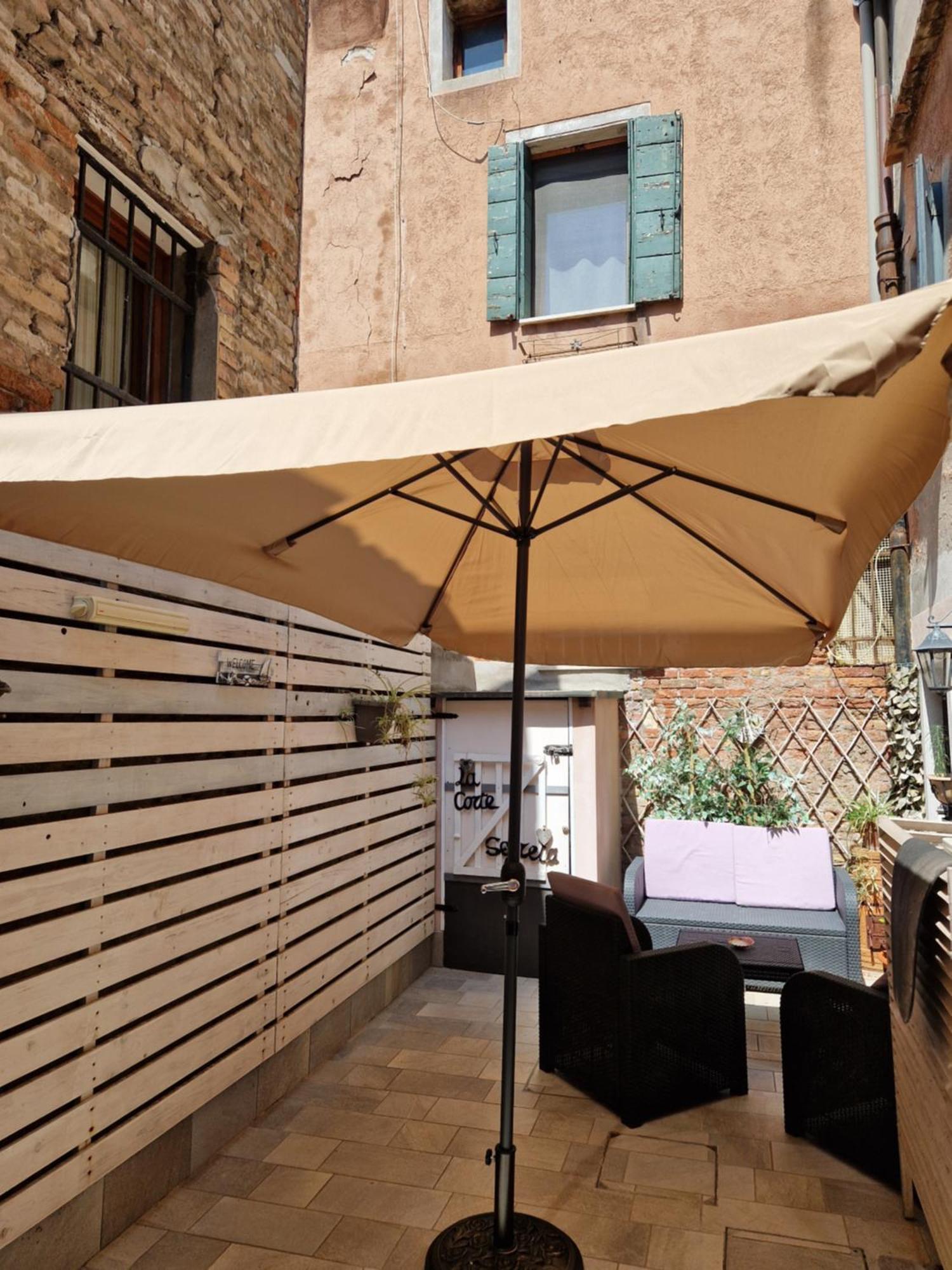 La Corte Segreta Venice Luaran gambar