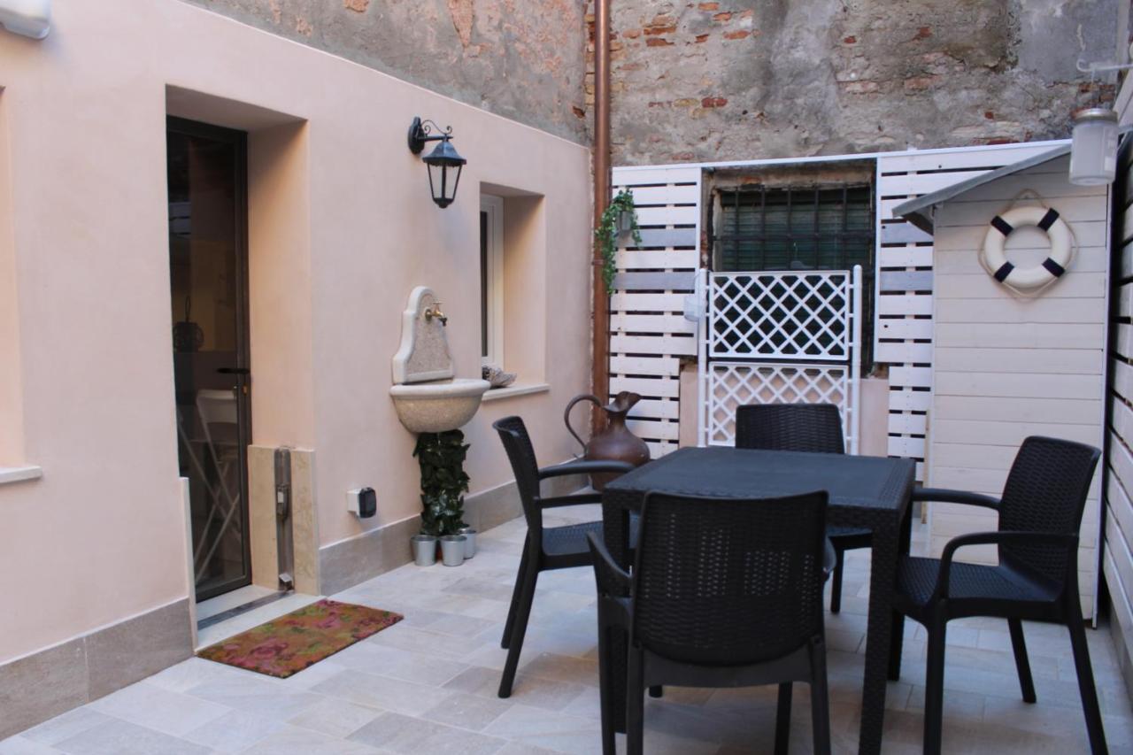 La Corte Segreta Venice Luaran gambar